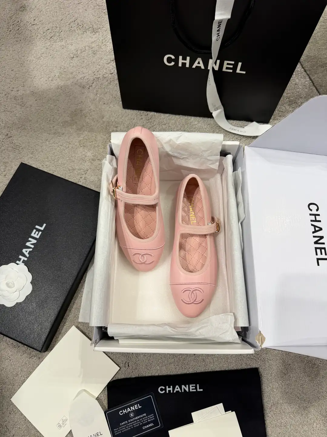 Chanel Pembe Mary Janes Kadın Deri Babet
