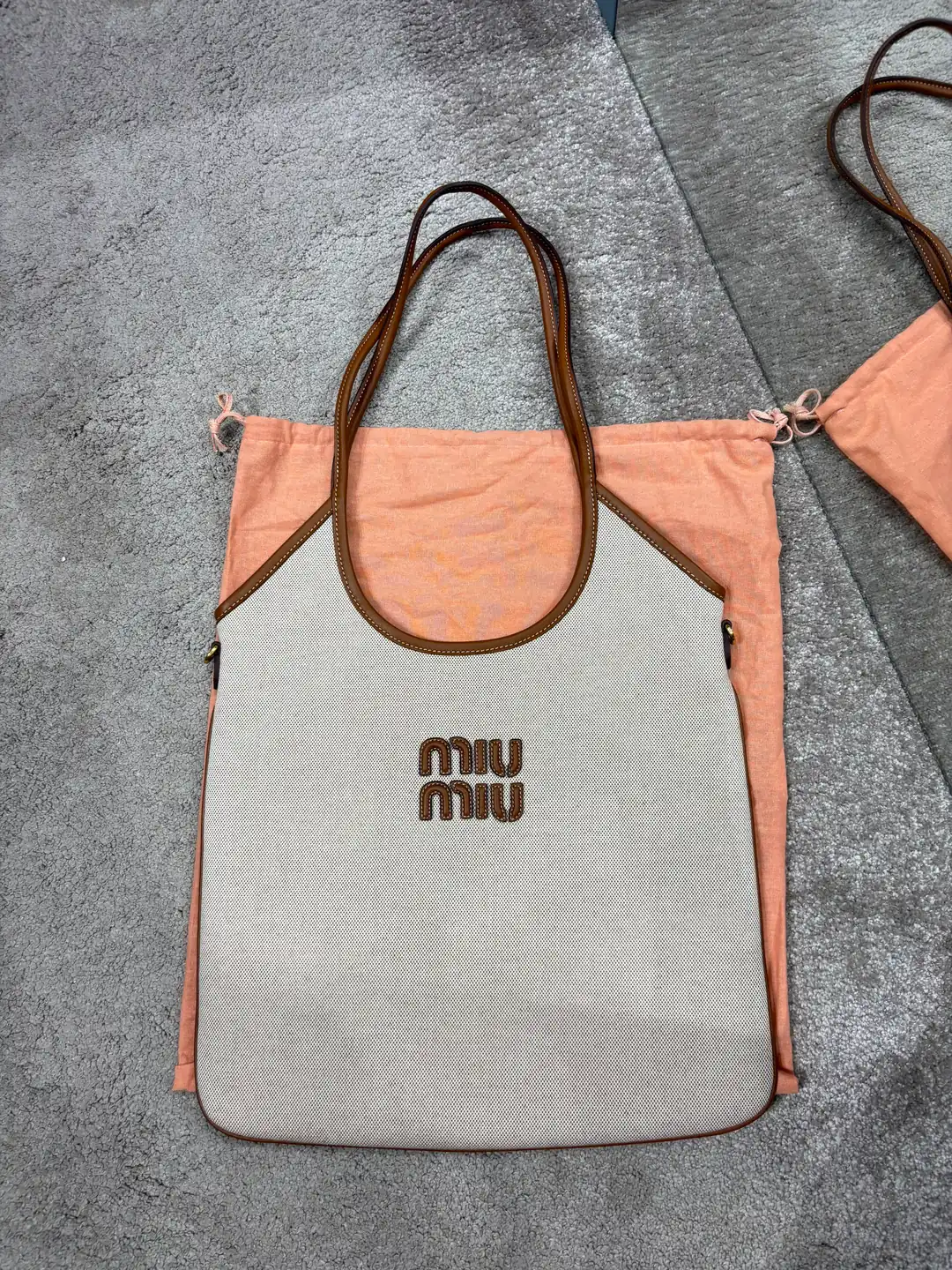 Miu Miu Ivy Canvas Kadın Çanta 
